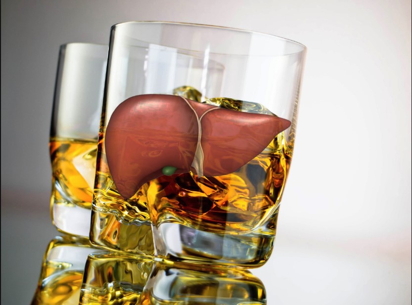 Алкогольная болезнь печени ассоциирована  с повышенным риском развития рака желудка