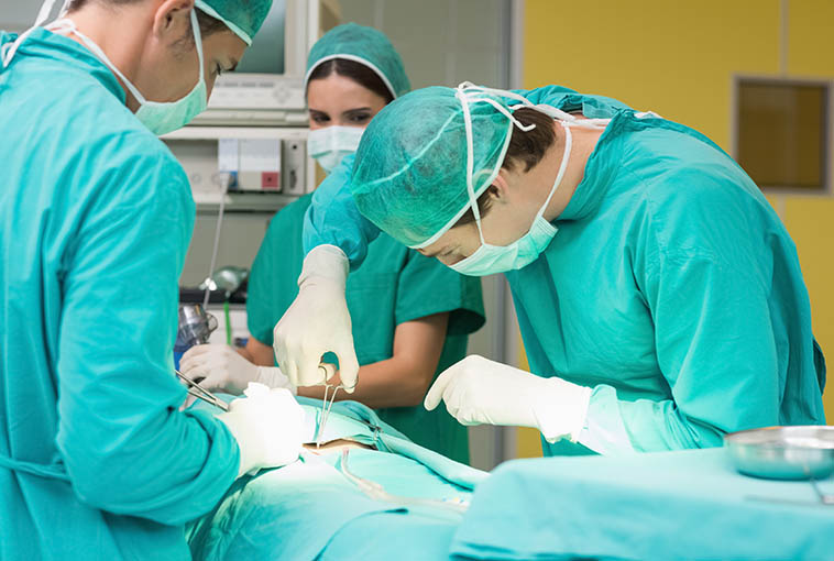 Пациенту пришили пенис почти через сутки после повреждения органа