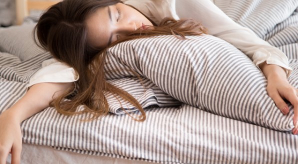 Час засинання увечері пов’язаний із серцево-судинним ризиком