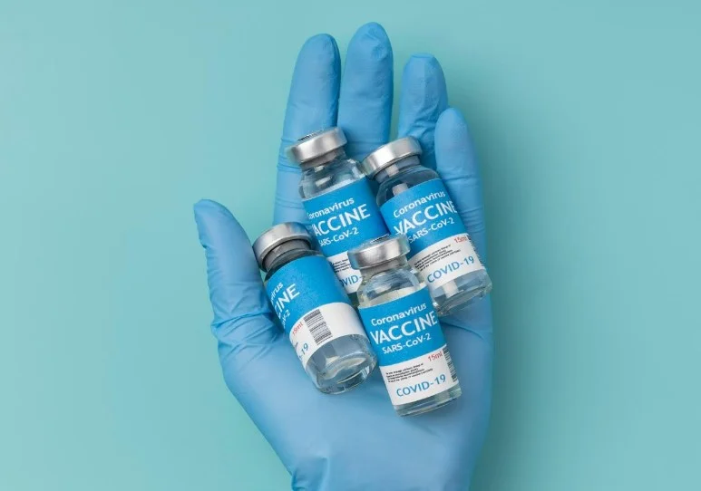 Сезонні вакцини для імуноскомпрометованих пацієнтів: ключові оновлення IDSA 2025 року