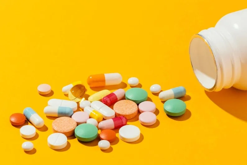 Доступні ліки на АЗС та в лікарняних аптеках - нові правила фармринку
