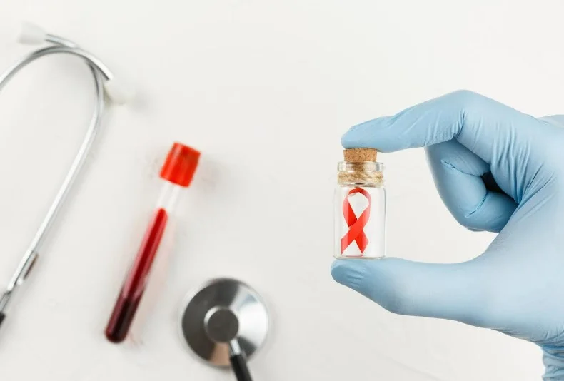 Однопігулкова схема BIC/LEN: прорив у терапії резистентних випадків ВІЛ