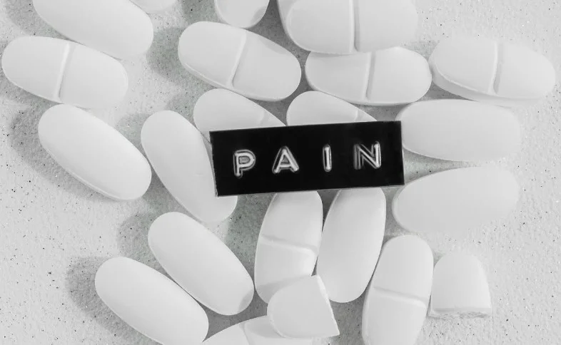 Системна протибольова допомога за бойової травми: медична настанова від МОЗ України